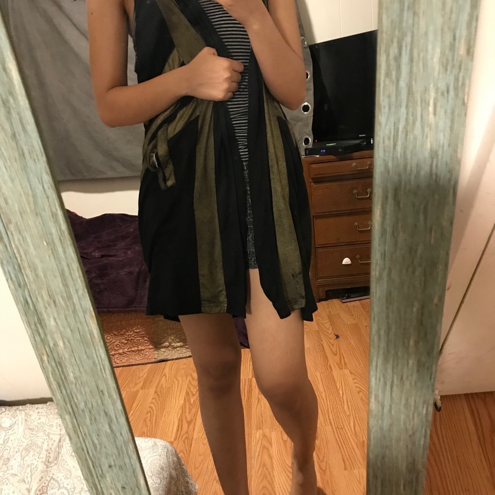 BUNDLE!!!! Cardigans🌻 - Picture 7 of 11